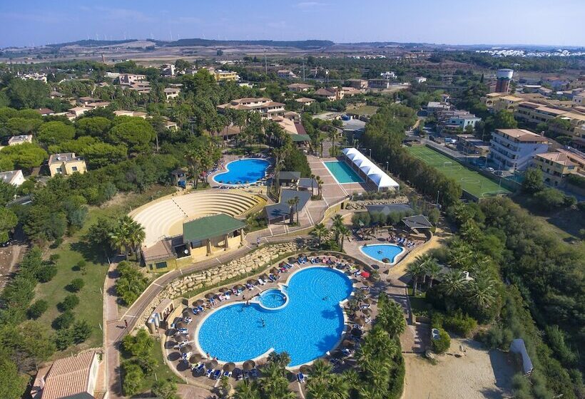 호텔 Th Le Castella   Baia Degli Dei Village