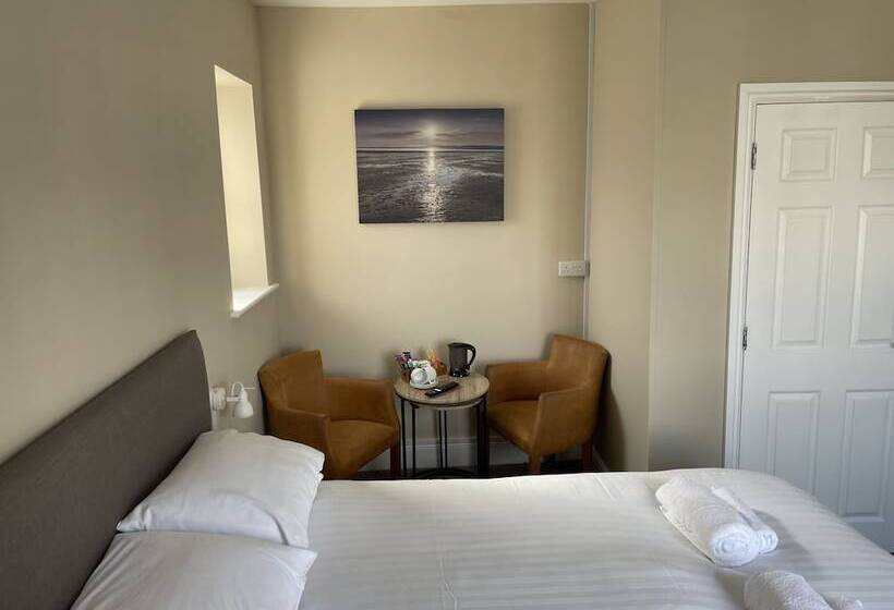 Отель Duke Of Cornwall