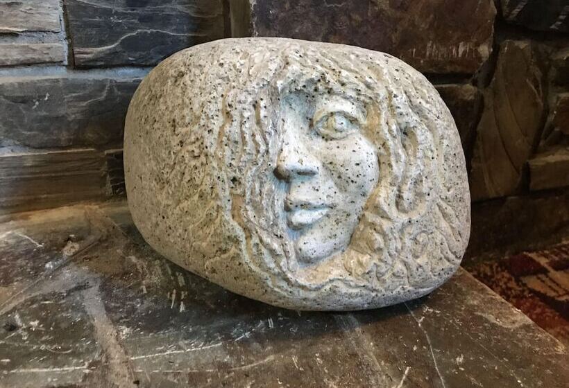 Отель Duke Of Cornwall