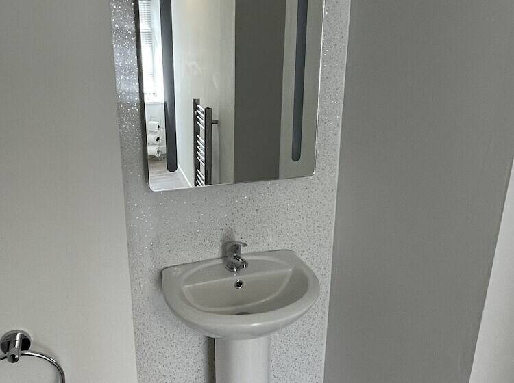 Отель Duke Of Cornwall