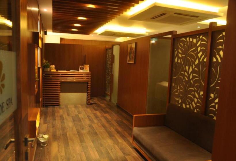 ホテル The Gold Beach Resort