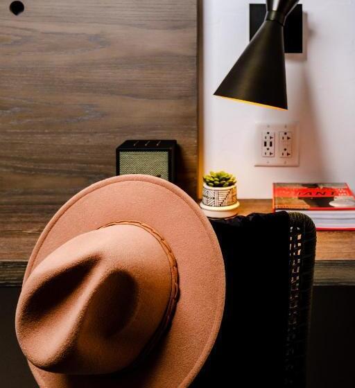 Отель Voco The Tuxon, An Ihg