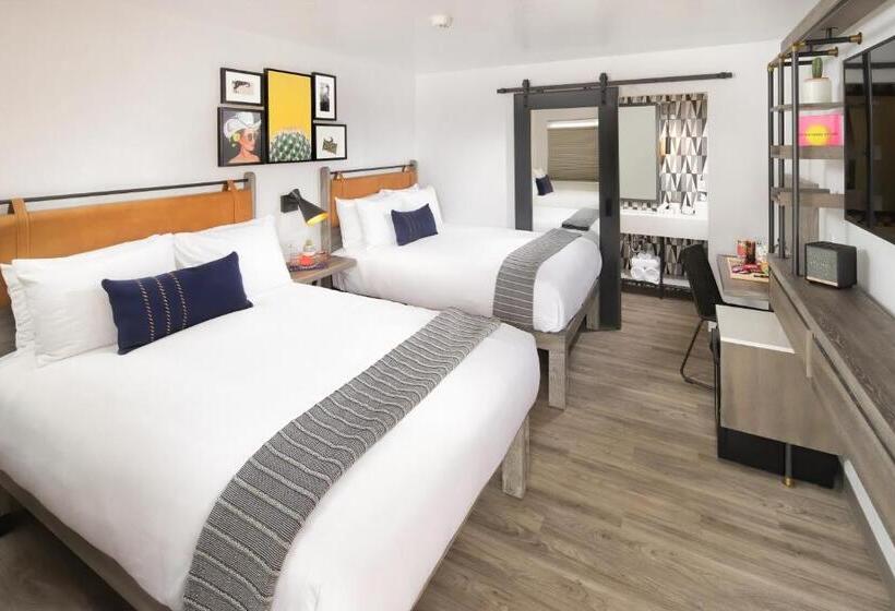 Отель Voco The Tuxon, An Ihg