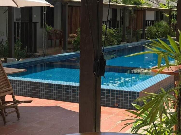 Отель Tropical Resort Langkawi