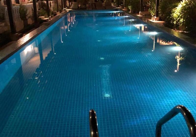 هتل Tropical Resort Langkawi