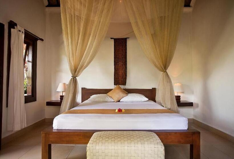בית מלון כפרי Uma Agung Villa