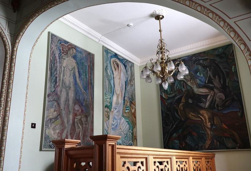 Отель Vår Gård Saltsjöbaden