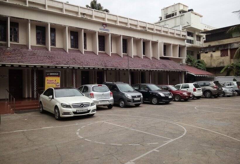 酒店 Ymca International House