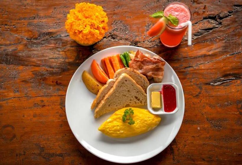 Jati 3 Bungalows And Spa