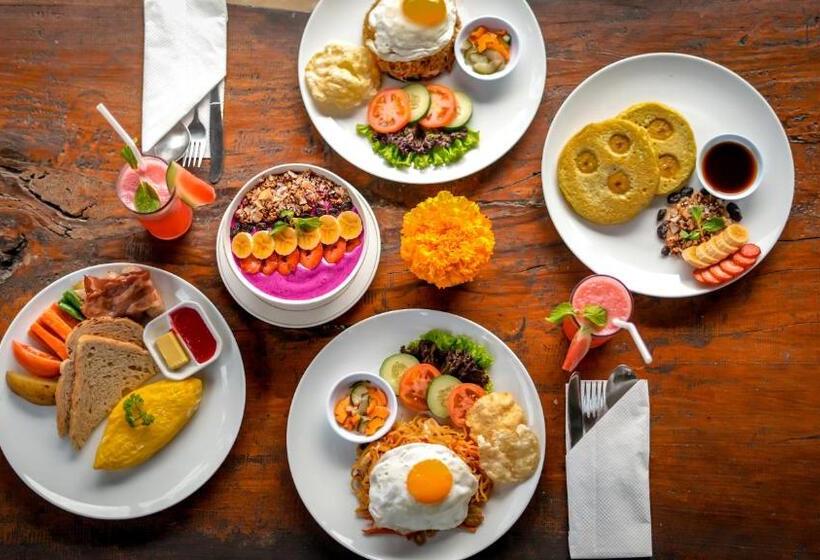 Jati 3 Bungalows And Spa