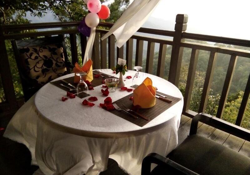 Kasih Sayang Hill Resort