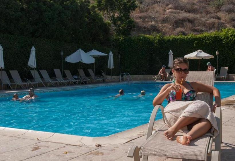 Kotzias Beach Apartments