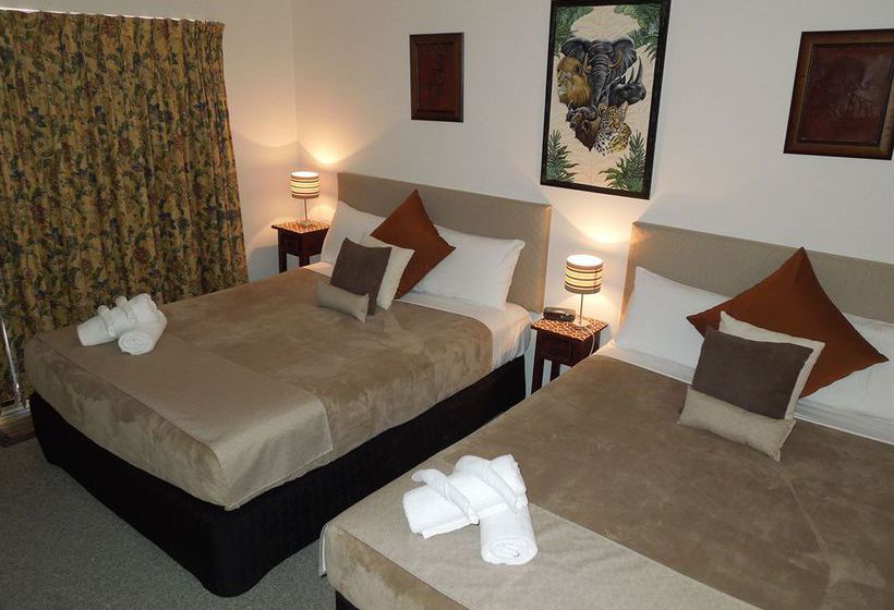 Cotton Tree Beach Motel