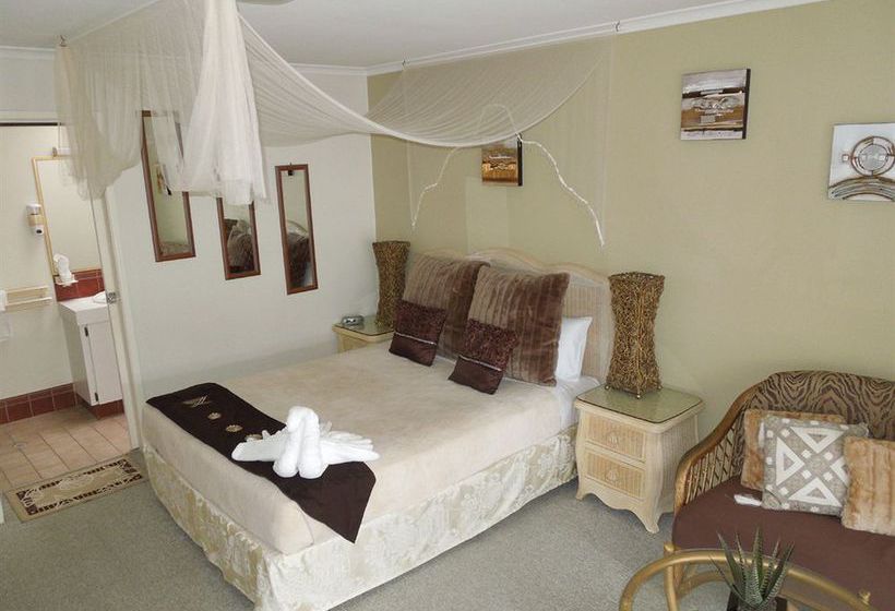 Cotton Tree Beach Motel