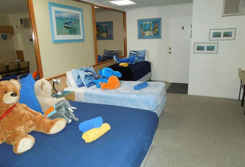 Cotton Tree Beach Motel