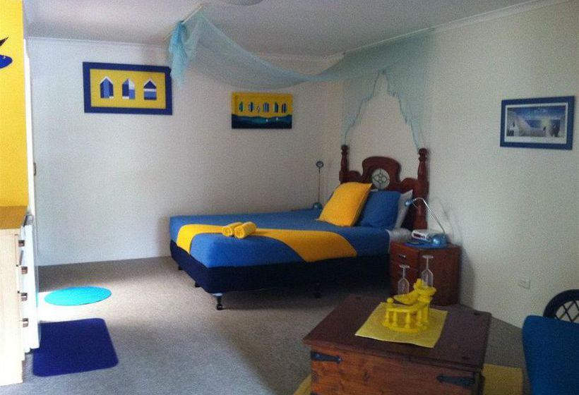 Cotton Tree Beach Motel