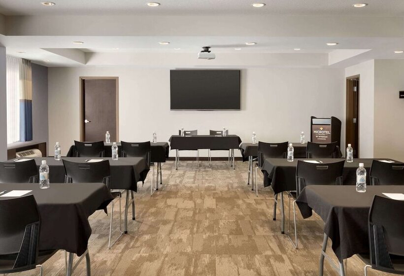 Microtel Inn & Suites By Wyndham Lloydminster