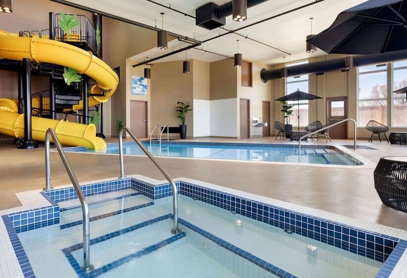 Microtel Inn & Suites By Wyndham Lloydminster