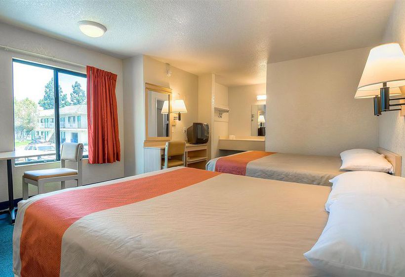 Motel 6 Anaheim Stadium - Orange