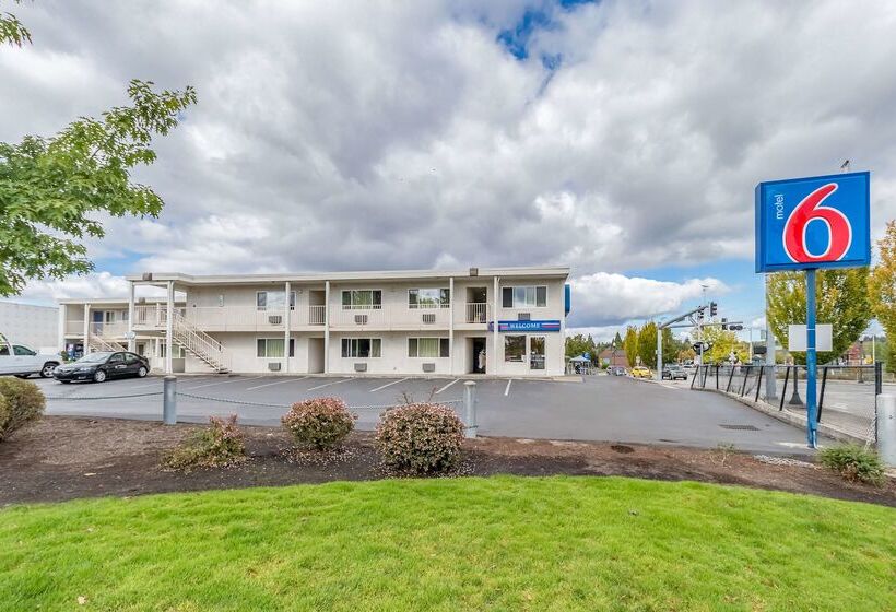 Motel 6 Beaverton, Or