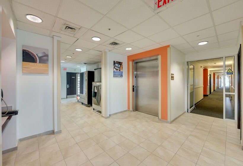 Motel 6 Brampton, On Toronto