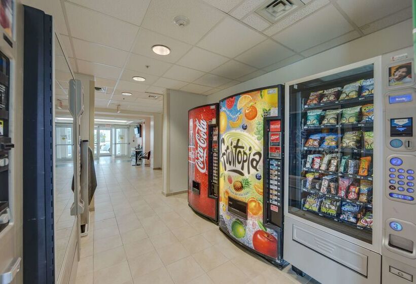 Motel 6 Brampton, On Toronto