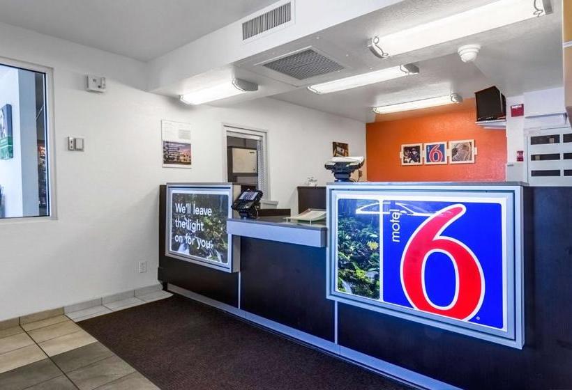 Motel 6 Centralia, Wa