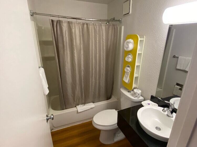 모텔 Hi Wheel Flats