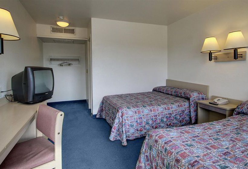 Motel 6 Des Moines South - Airport