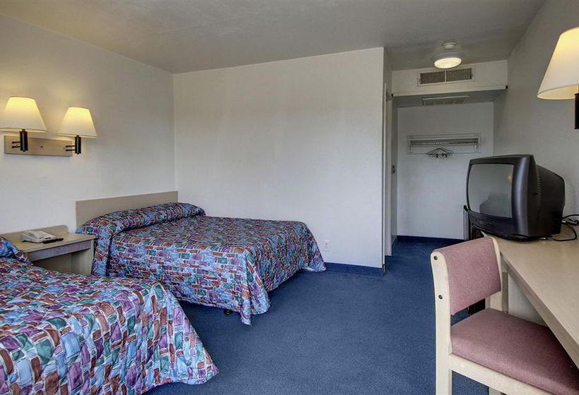Motel 6 Des Moines South - Airport