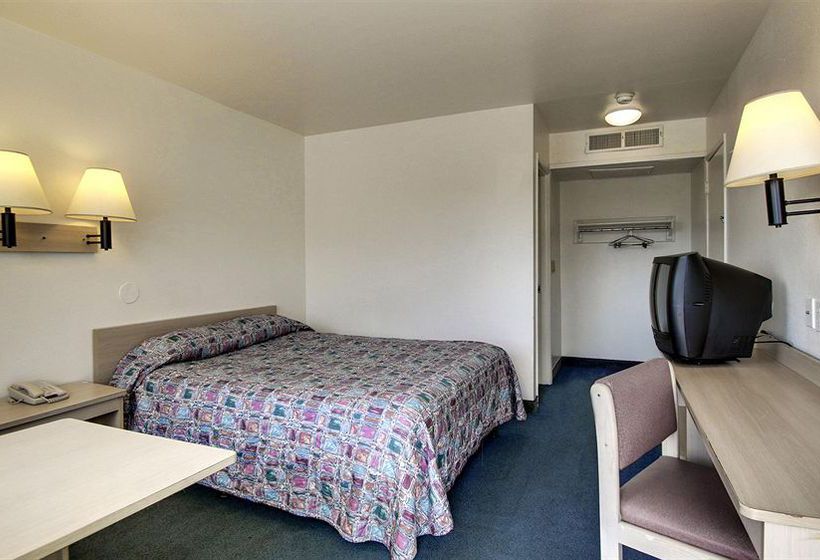 Motel 6 Des Moines South - Airport