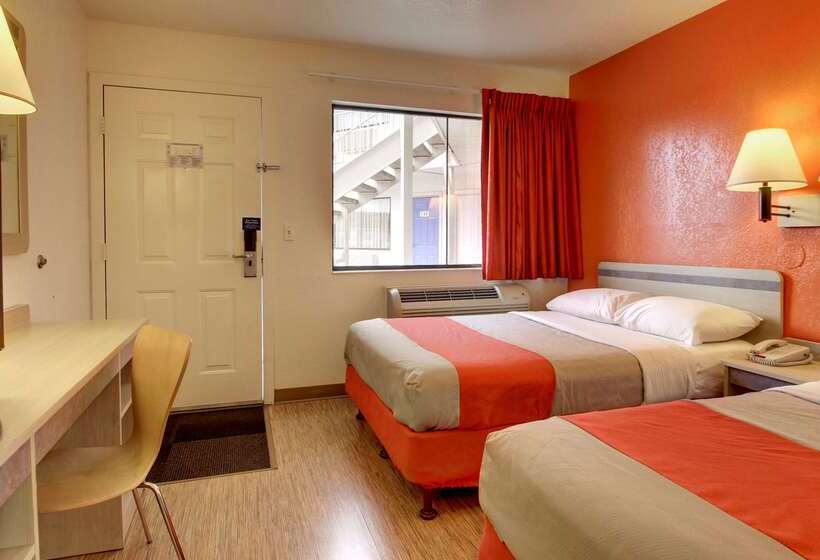 Motel 6 Elizabethtown