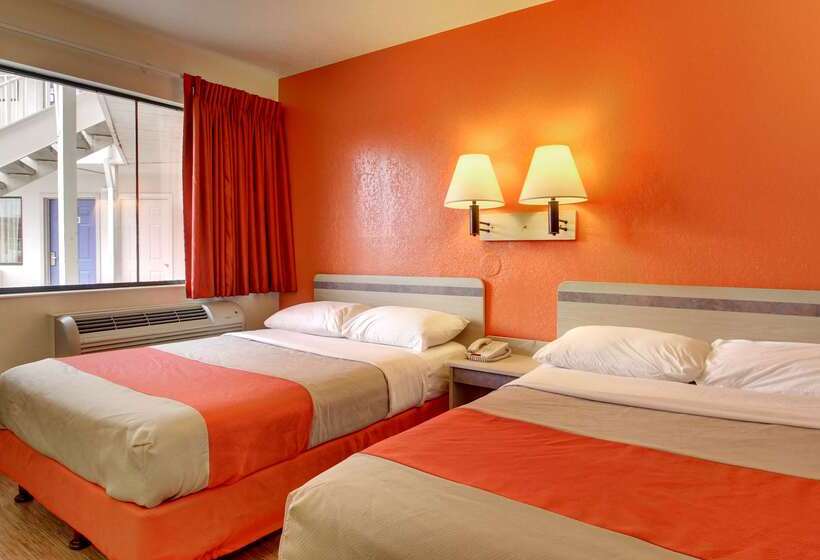 Motel 6 Elizabethtown