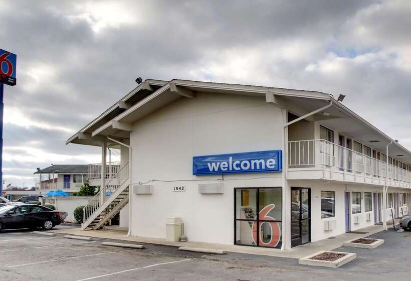 Motel 6 Elizabethtown