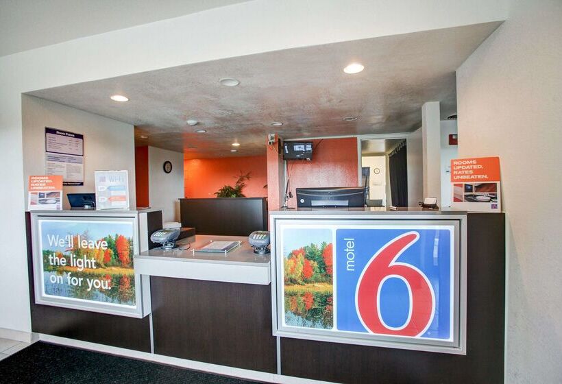 Motel 6 Elkton, Md