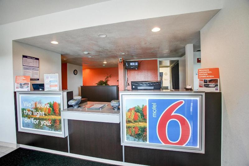 Motel 6 Elkton, Md