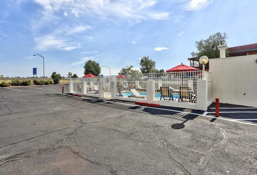 Motel 6 Flagstaff East  Lucky Lane