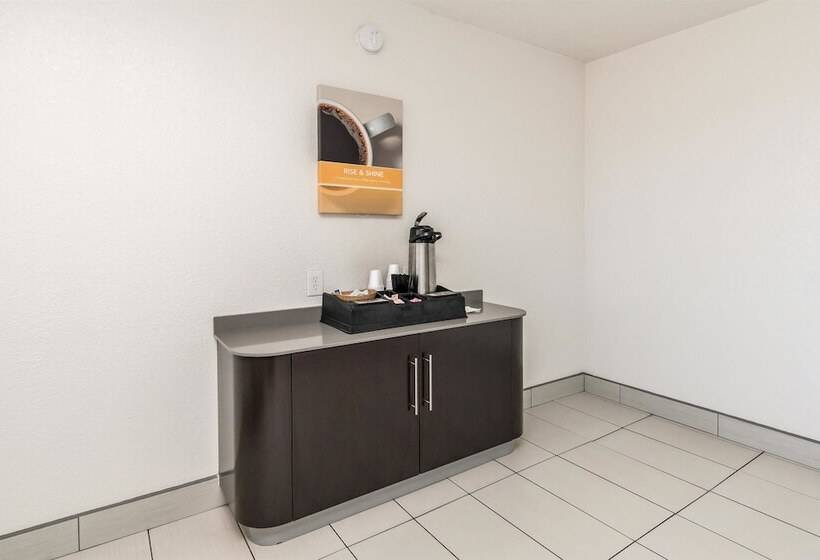 Motel 6 Fort Worth, Tx North