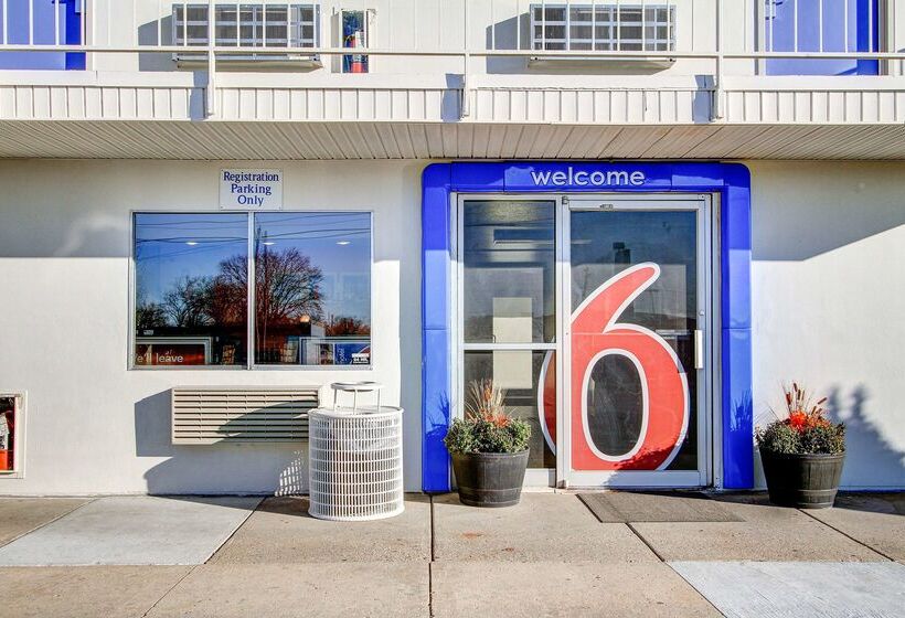 Motel 6 Green Bay, Wi