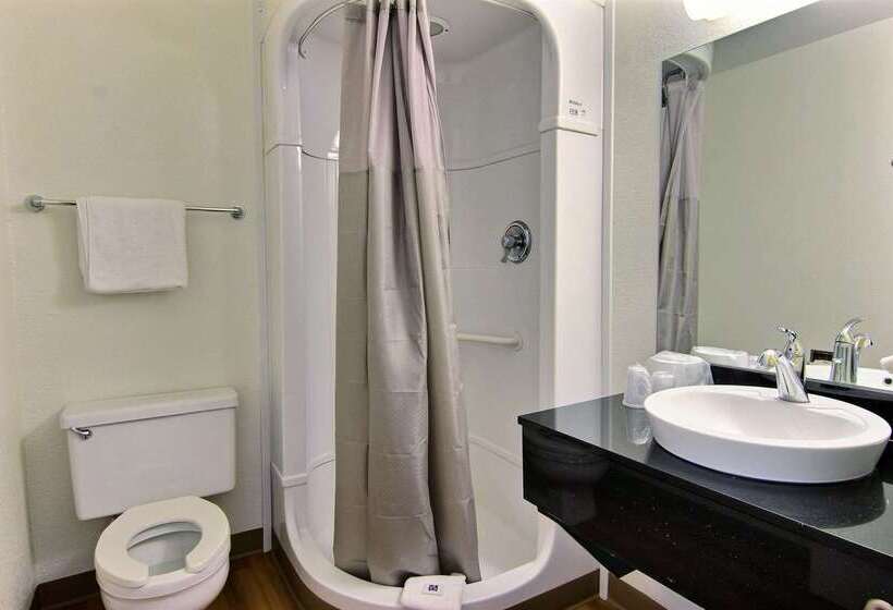 Motel 6 Kingsville, Tx