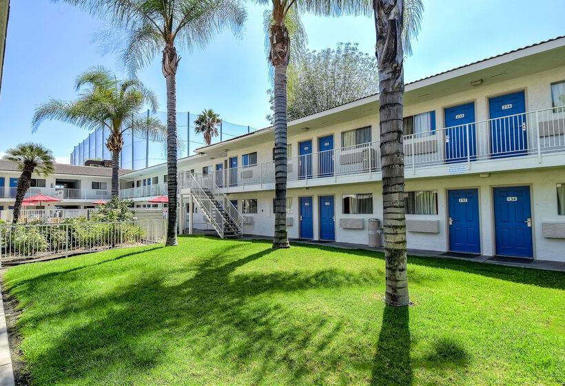 Motel 6 Rowland Heights, Ca Los Angeles Pomona