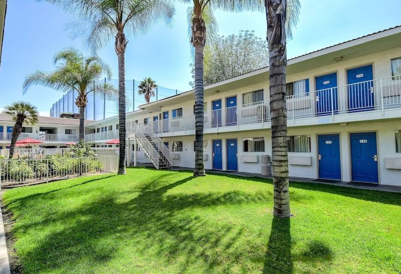 Motel 6 Rowland Heights, Ca Los Angeles Pomona