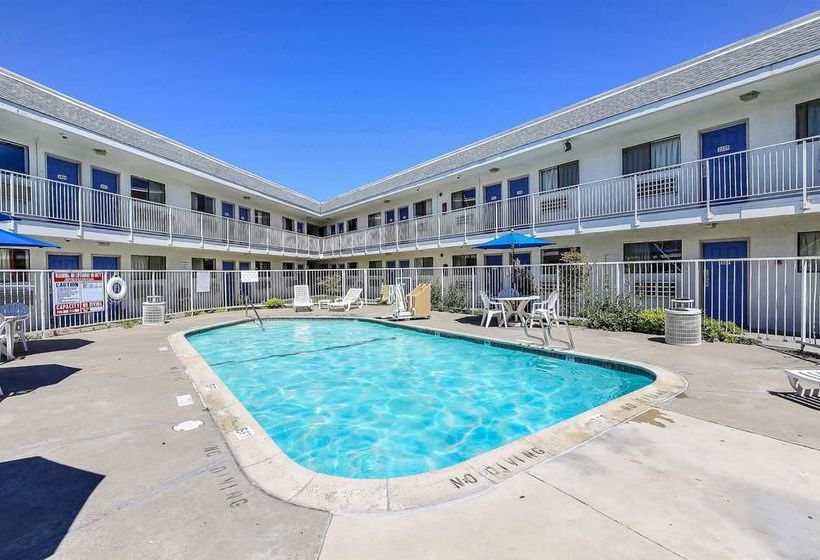 Motel 6 Oakland, Ca   Airport