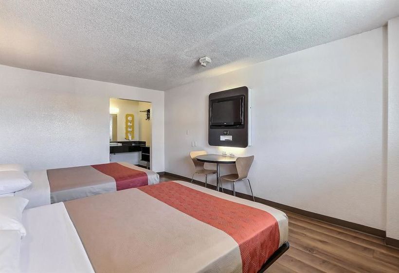 Motel 6 Oakland, Ca   Airport