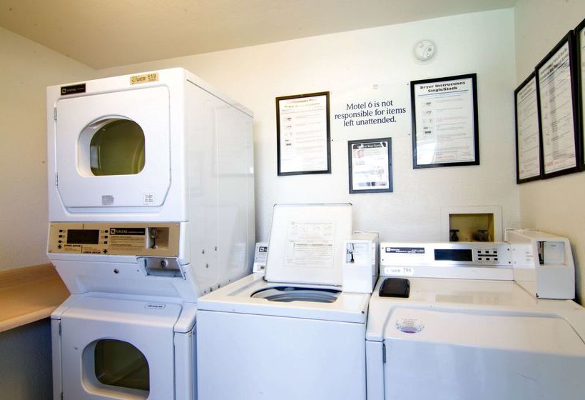 Motel 6 North Palm Springs, Ca   North