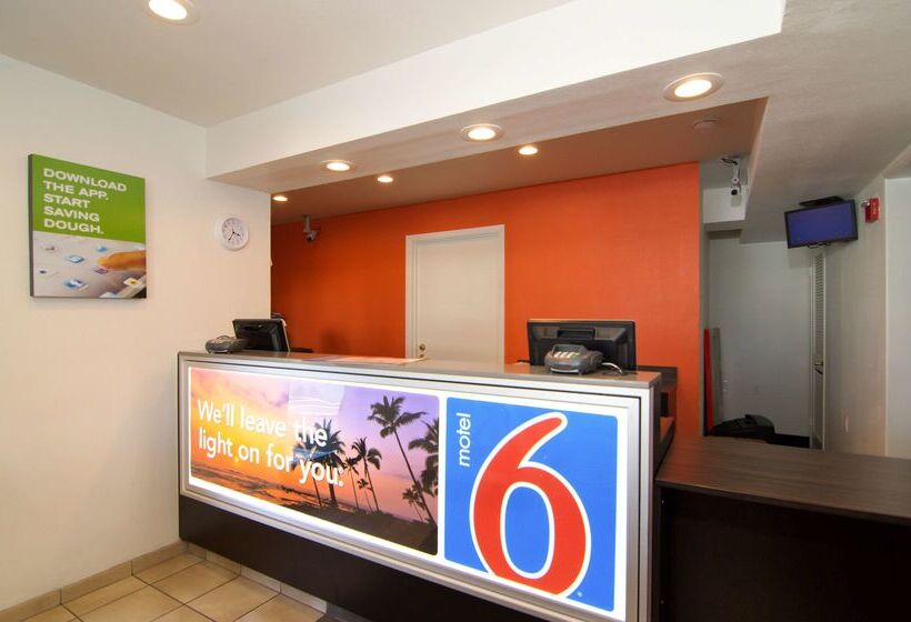 Motel 6 North Palm Springs, Ca   North