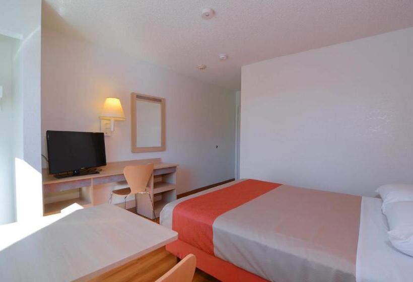 Motel 6 North Palm Springs, Ca   North