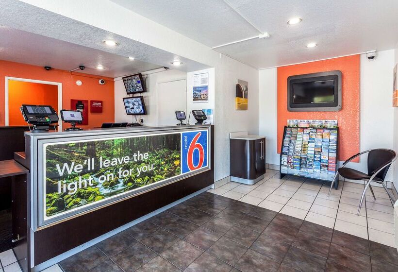 Motel 6 Sacramento, Ca Downtown