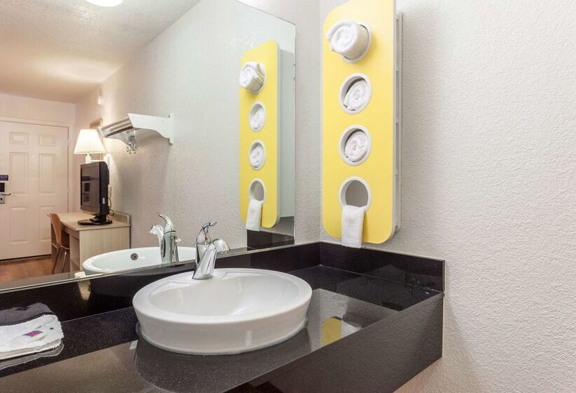 Motel 6 Sacramento, Ca Downtown