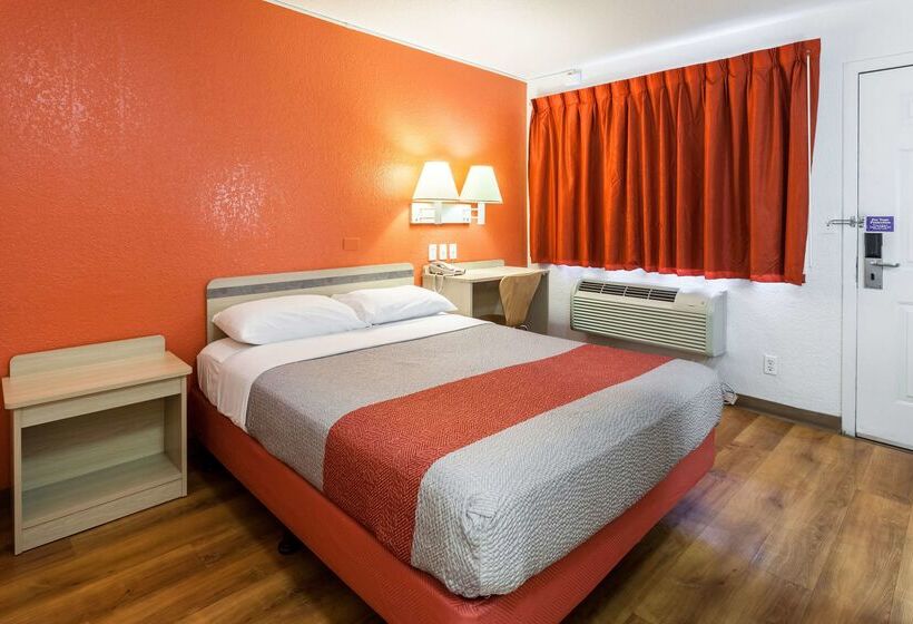 Motel 6 Sacramento, Ca Downtown